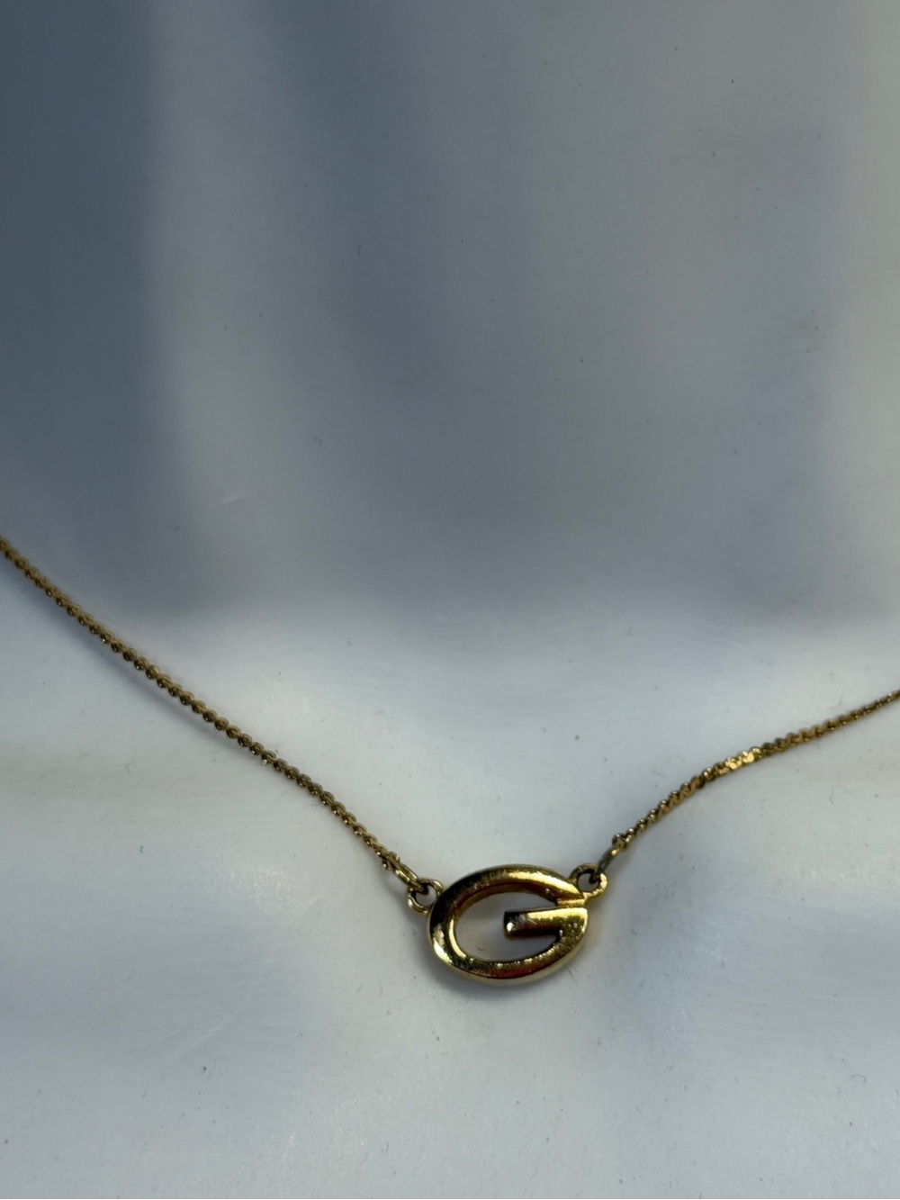 Givenchy Necklace goldtone G